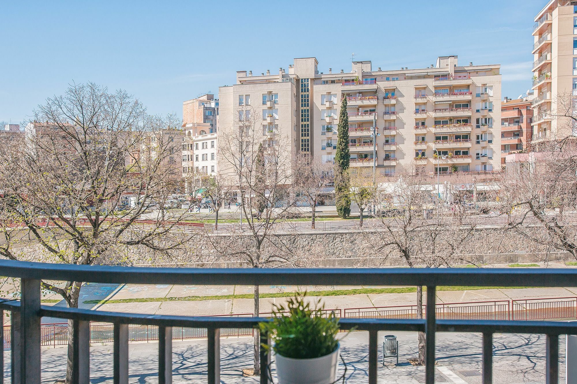 Flateli Girona City Center 2 Bagian luar foto